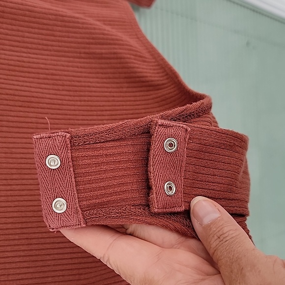 ASTR The Label Square Neck Ribbed Bodysuit Sz L Color Terra Cotta - Picture 4 of 10